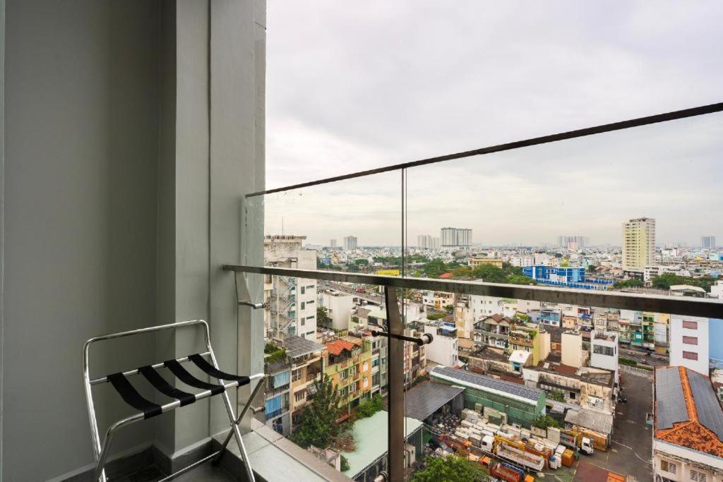 Lusso Suites - D1Mension & Zenity Residence, Sg'S Heart Thành Pho Ho Chí Minh Esterno foto