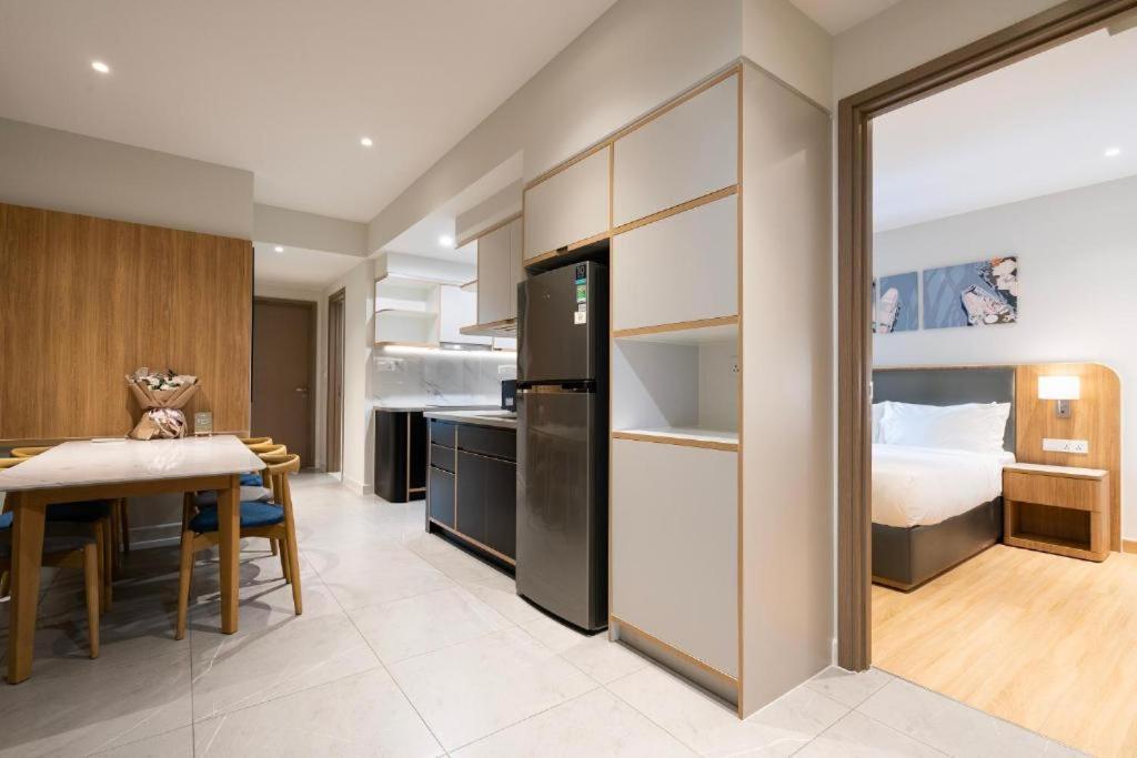 Lusso Suites - D1Mension & Zenity Residence, Sg'S Heart Thành Pho Ho Chí Minh Esterno foto